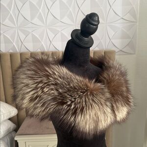 SAGA FOX SILVER LABEL WEAP SCARF